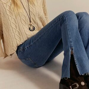 We The Free Level Up Slit Slim Flare Jeans Size 28